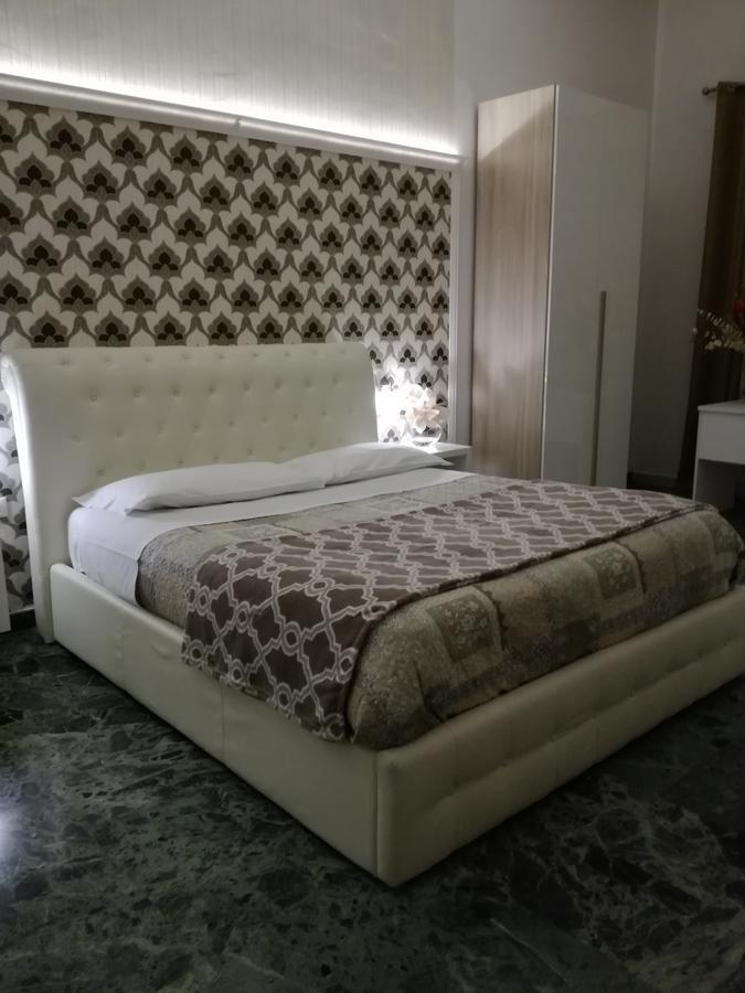 B&B Abatjour - Ambiente Sanificato - Test Antilegionella Assolto ฟอจเจีย ภายนอก รูปภาพ